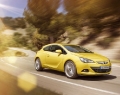 Opel-Astra-GTC-002