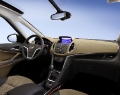 Opel-Zafira-2012-008