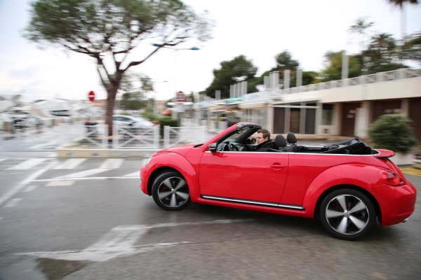 VW Beetle Cabrio 2013 Fahrbericht