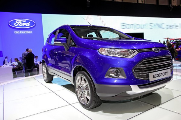 Ford_Ecosport_2013_01