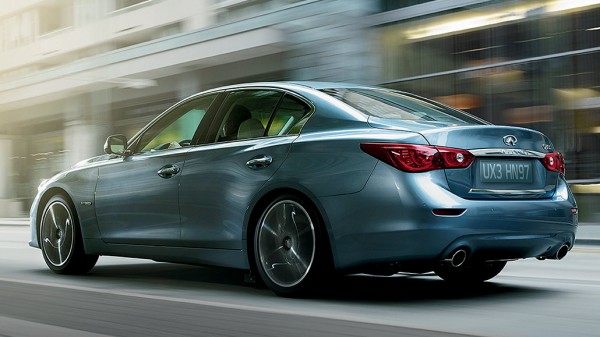 Infiniti_Q50_2013_06