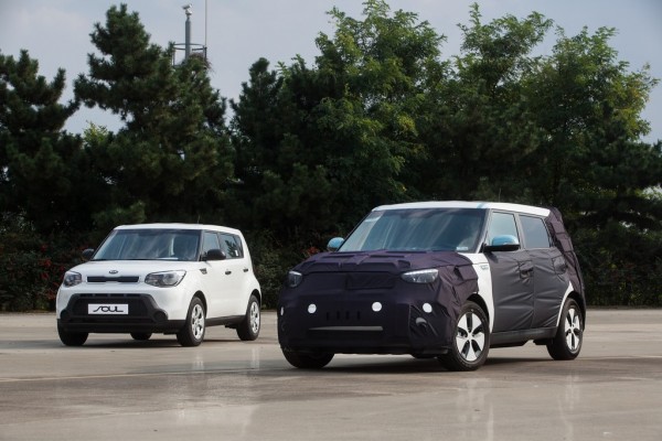 Kia_Soul_EV_2013_02