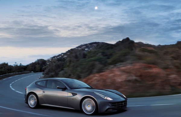 Ferrari_FF_Coupé_Preview_2014_03