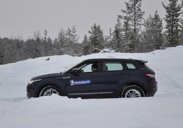 Michelin Winter Experience 2014 Range Rover Evoque Off Road