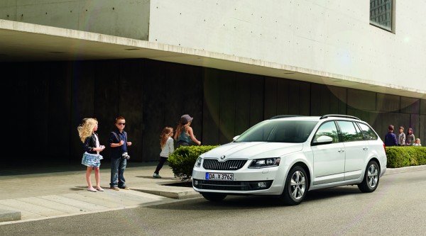 Skoda Octavia Combi GreenLine_2014_01