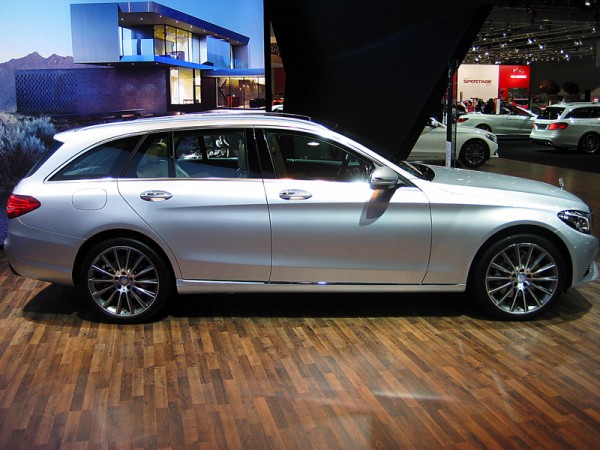 Mercedes_C_Klasse_T_Modell_AMI_2014_02
