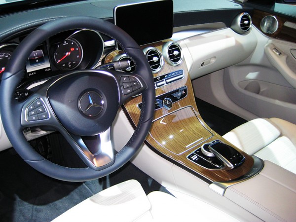 Mercedes_C_Klasse_T_Modell_AMI_2014_03