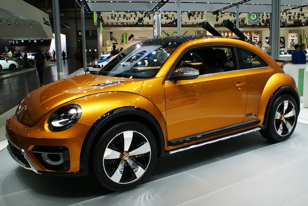 VW_Beetle_Dune_AMI_2014_01