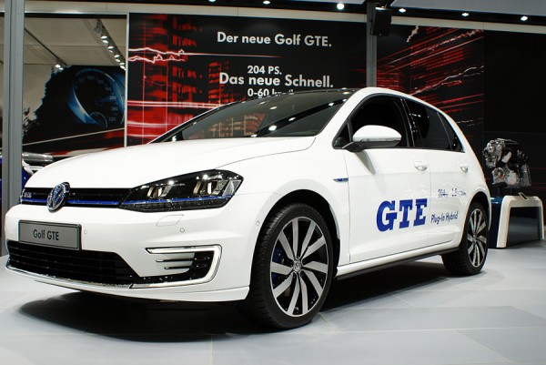 VW_Golf_GTE_AMI_2014_01