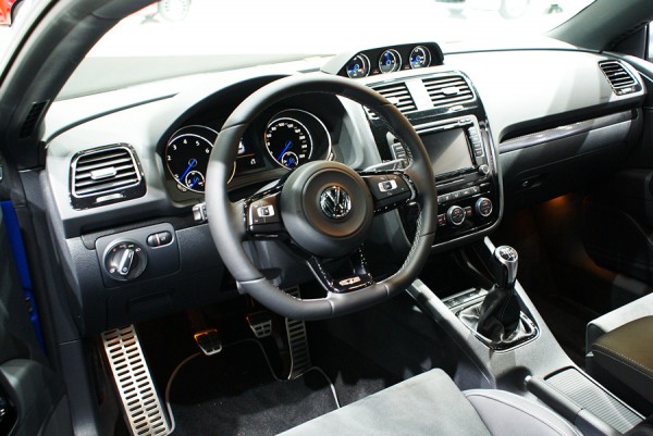 VW_Scirocco_R_AMI_2014_02