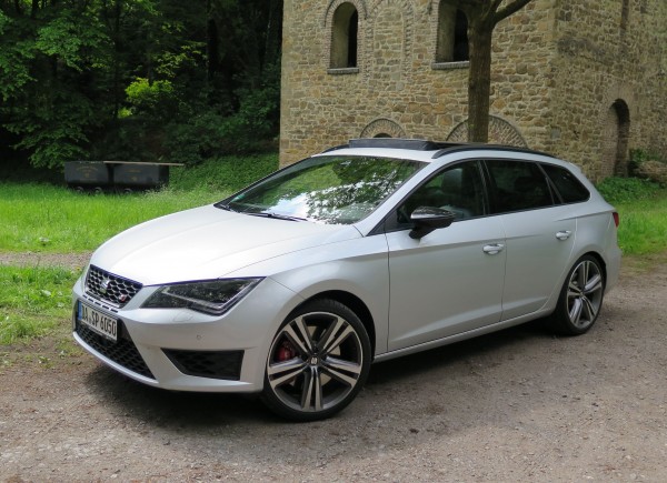 Seat Leon ST Cupra 009