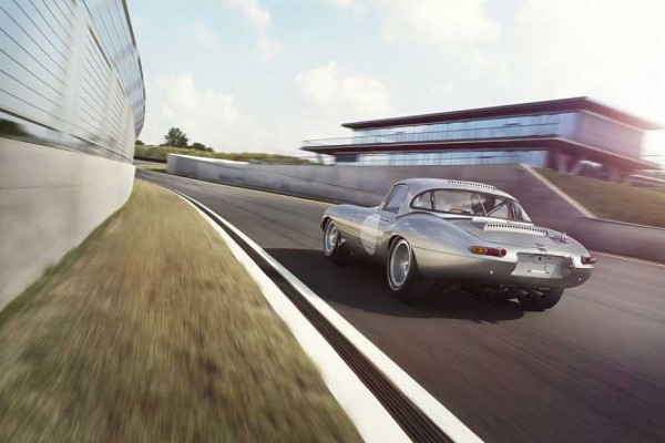 jaguar-lightweight-e-type03