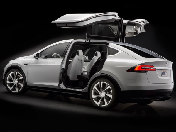 tesla-model-x-2015-02