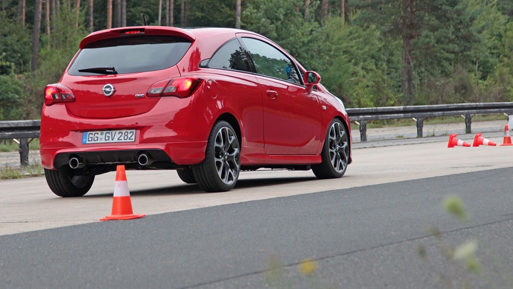Corsa E Opc Super Oder Super Plus Video - Fahrbericht: 2015 Opel Corsa E OPC