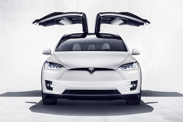 tesla-model-x01