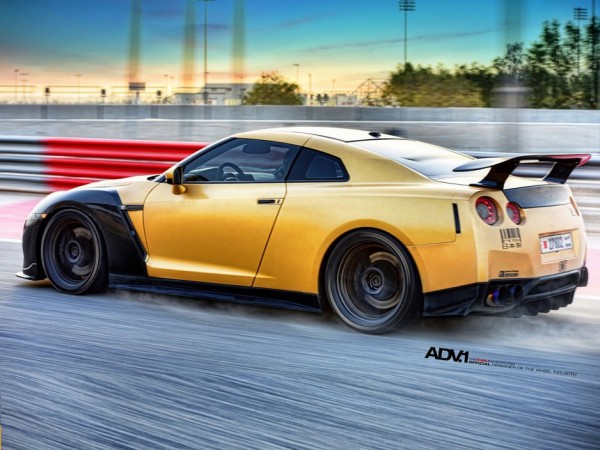 adv1-nissan-gtr-carbon-gold-02