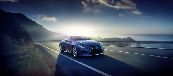 Lexus LC 500h_2016_01