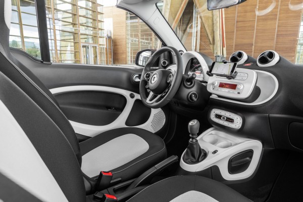 Smart Fortwo Cabriolet_2016_03