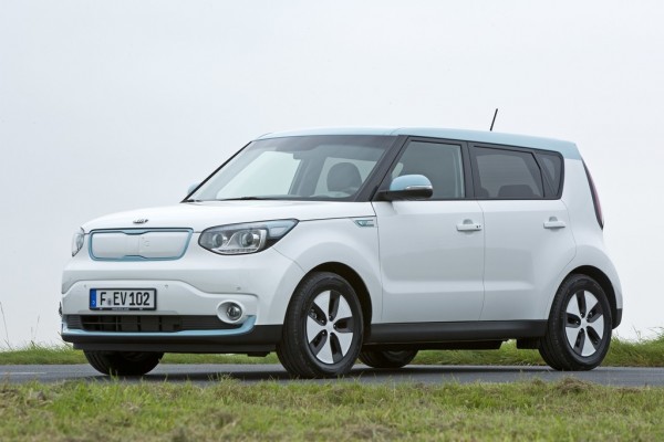 Kia Soul EV_2016_01