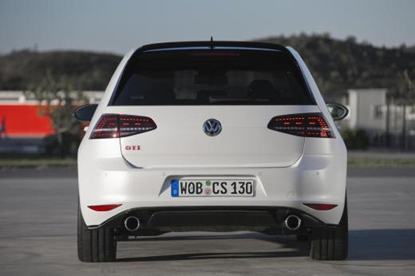 VW-Golf-GTI-Clubsport-2016-02