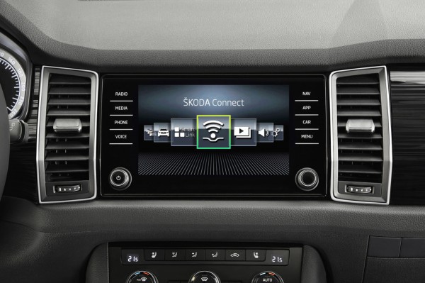 skoda-kodiaq-connect_2017_01