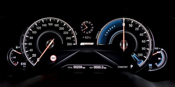 BMW 530e iPerformance_2017_03