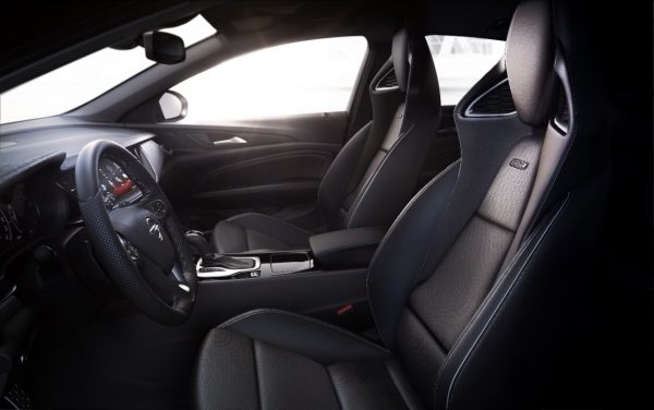 Opel Insignia GSi performance sport seat