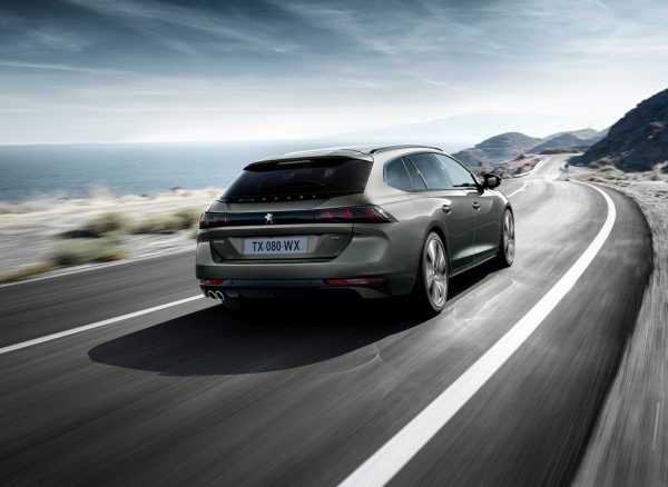 Peugeot 508 SW_2018_02