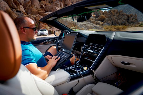 BMW-8er-Cabrio_Death-Valley_2018_03